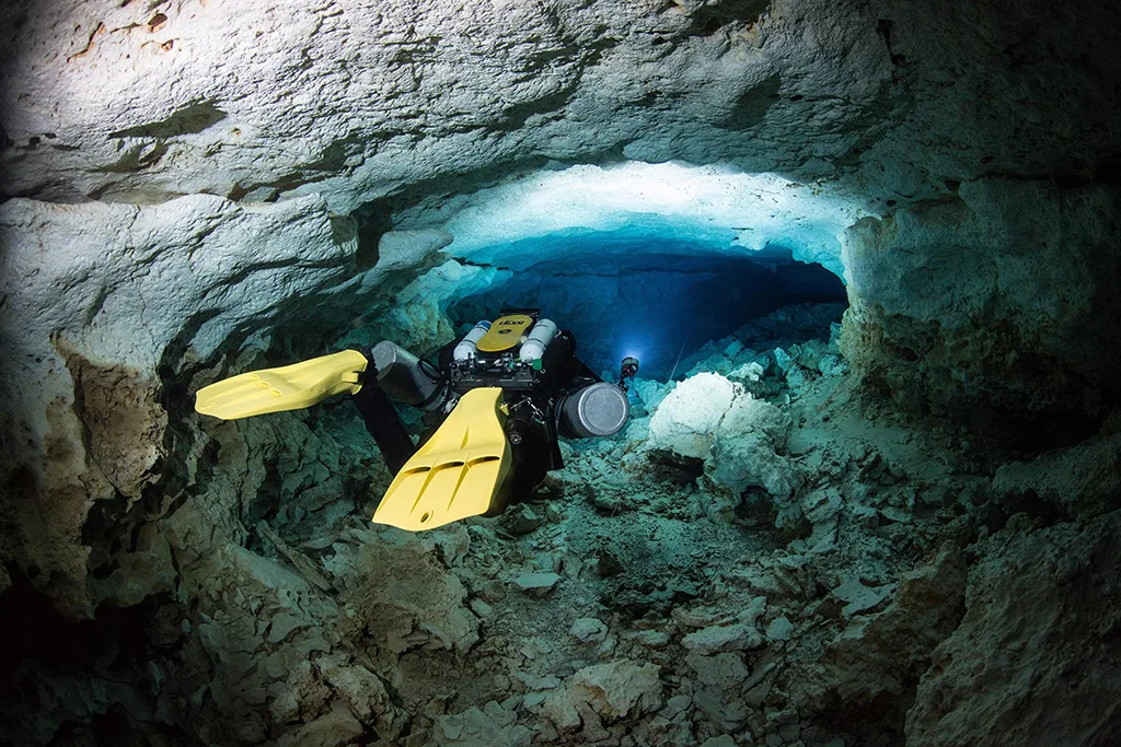 rEvo CCR equipment prepared for a Riviera Maya technical dive